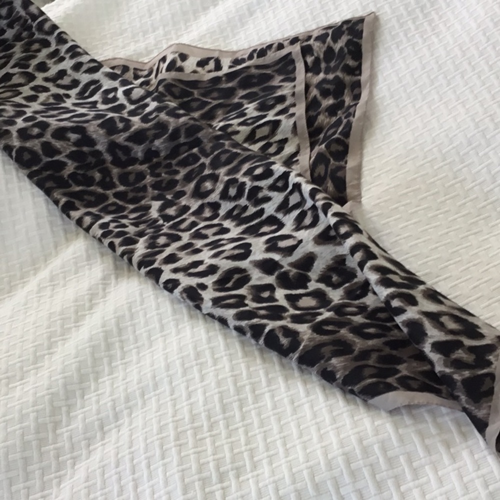 Scarf women’s - Picture 3 of 5
